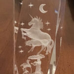 Glass Paperweight Unicorn 2x2 6H