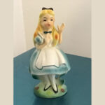 Figurine-Alice-in-Wonderland-web