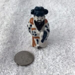 Oriental-Ceramic-Figurine-1