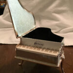 Piano-music-box-1