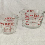 Pyrex-Measuring-cups-1