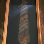 Tie-Real-Peacock-feather-in-display-box-1