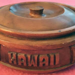 Wood-box-round-small-w-cover-closed